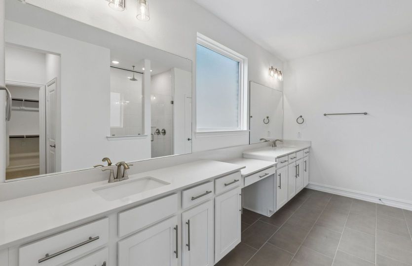 Primary bath with double vanity