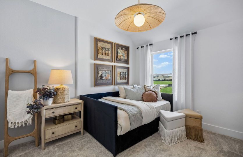 Secondary bedroom