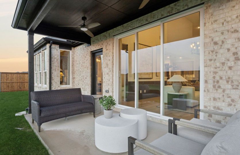 Spacious back patio