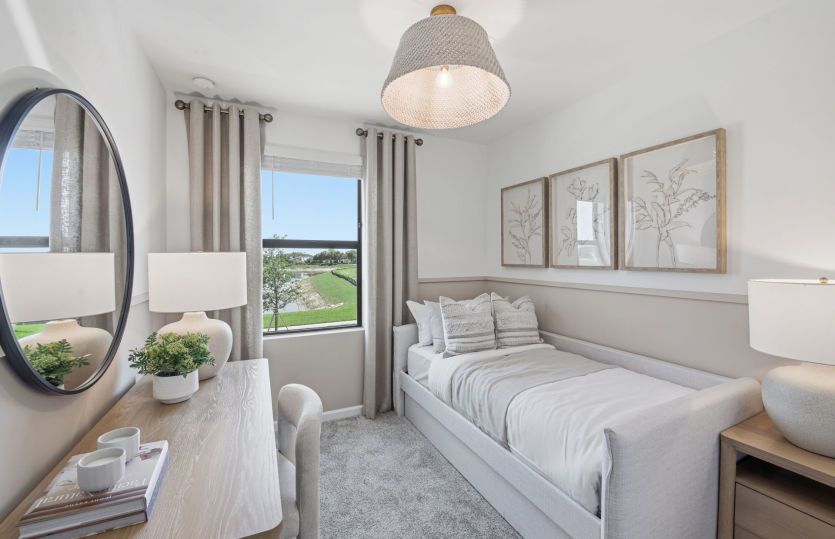 Seondary bedroom