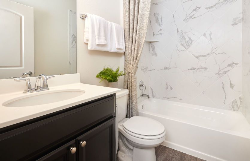 Hewitt Model Home- Secondary Bathroom