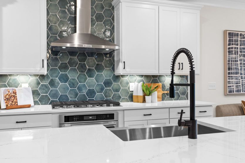 Tons of room for cooking and meal prepping