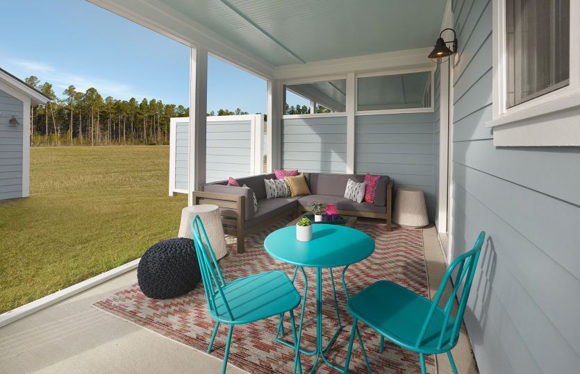 Lily 1 Exterior