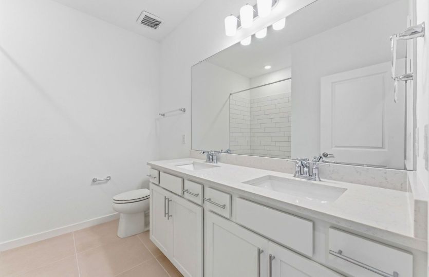 Bathroom 2 w/Dual Sinks