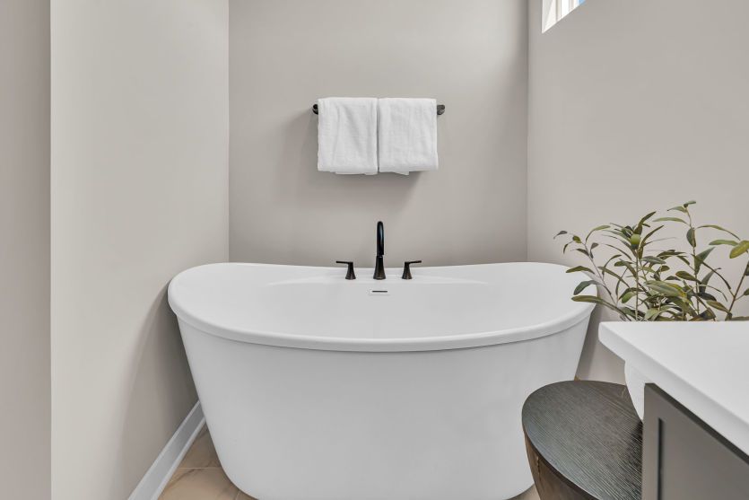 Owner's Bathroom
