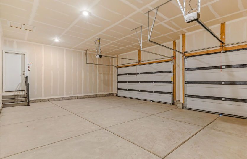 3-Car Garage