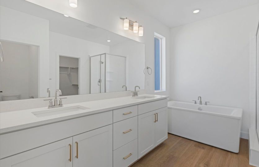 Dual Vanity in Owners Bath