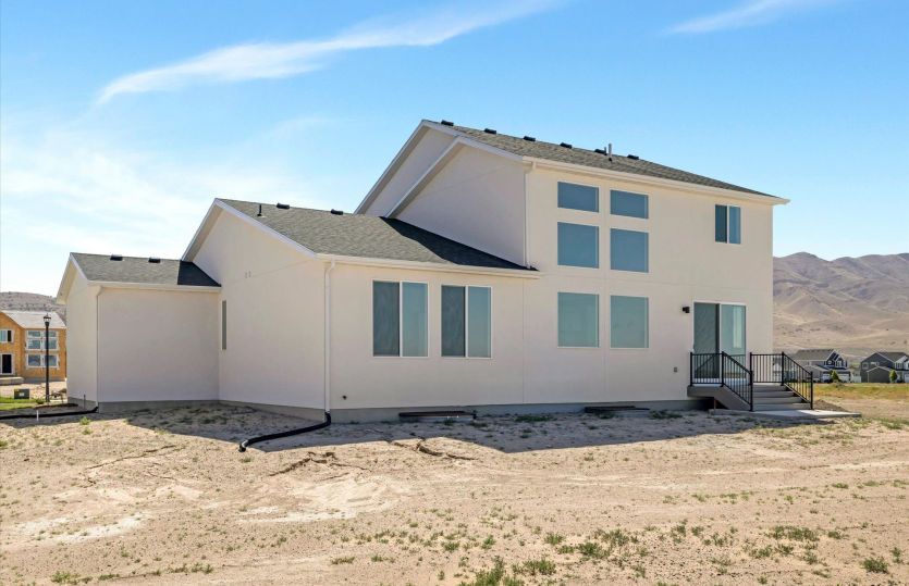 Large Backyard with No Rear Neighbors