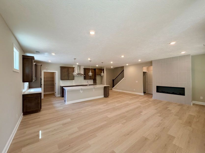 Thoughtfully-designed Open Concept Layout