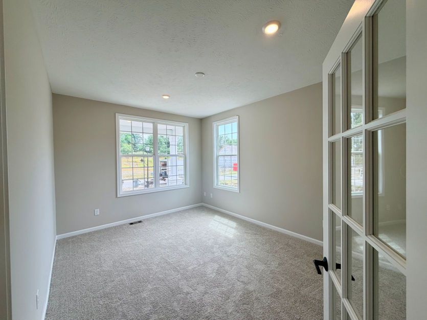 Thoughtfully-designed Open Concept Layout