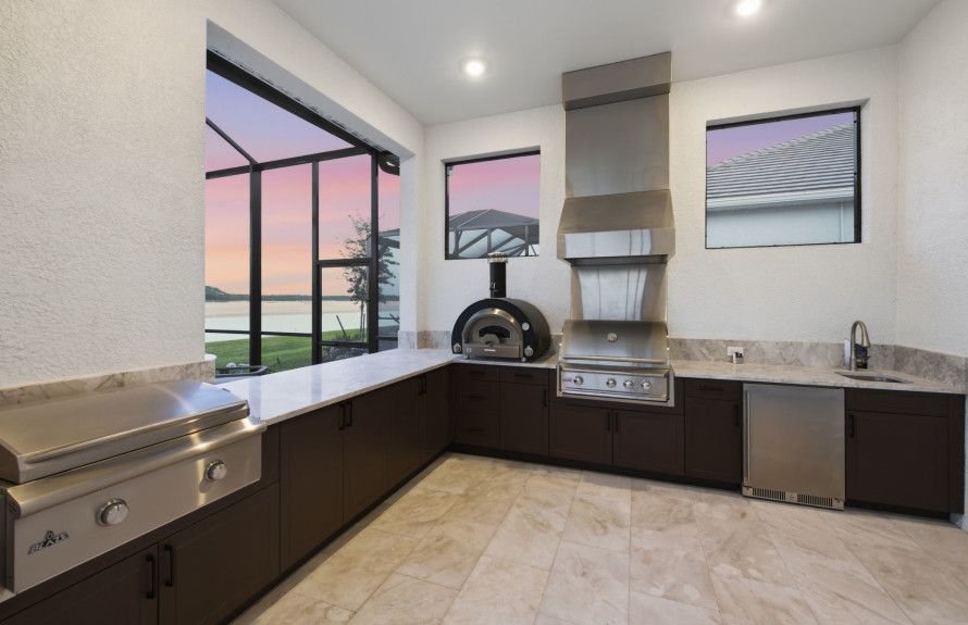 Outdoor Kitchens