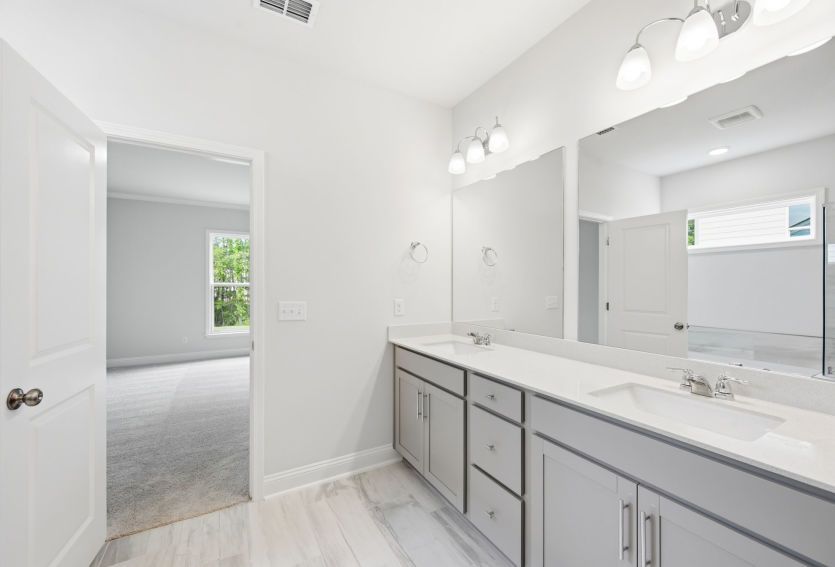 Owner's Suite Bathroom