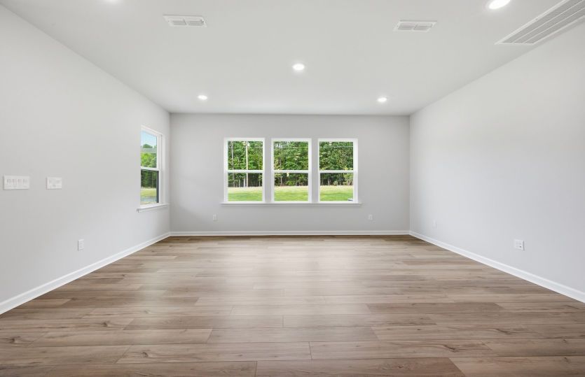 Bedrock #107 - Gathering Room - How will you Decorate this Amazing Space?