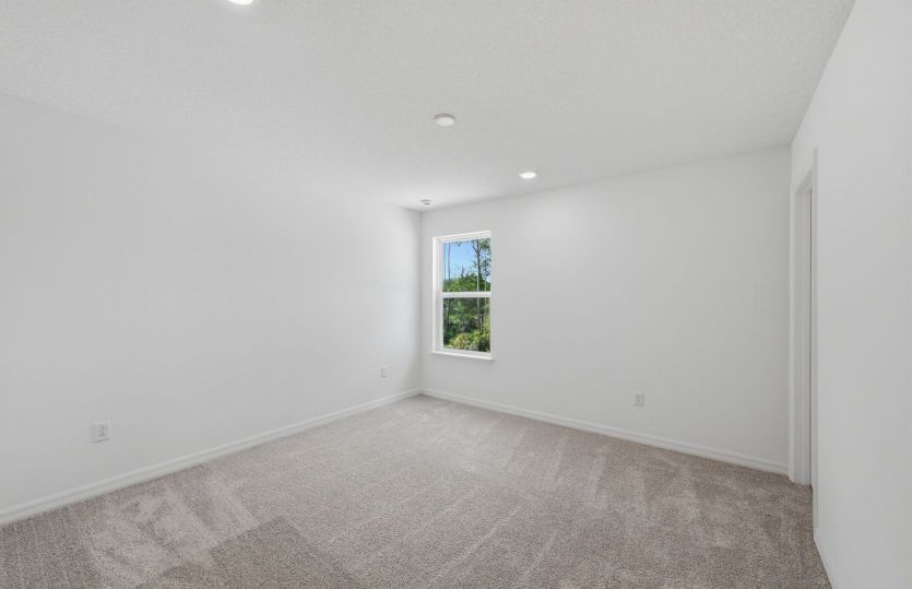 Coral Grand | Secondary Bedroom
