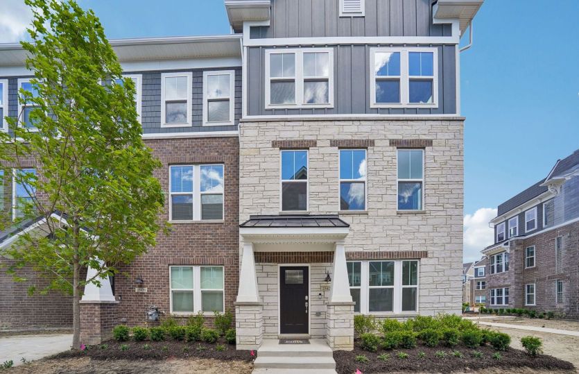 Highwood - The Townes at Main Street: Novi, Michigan - Pulte Homes