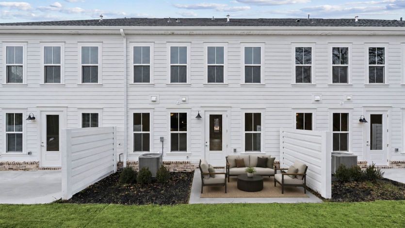 Exterior (virtually staged)
