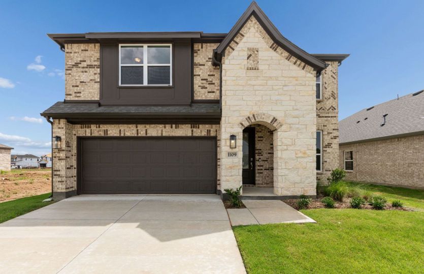1009 Clayton Street. Aubrey, TX 76227