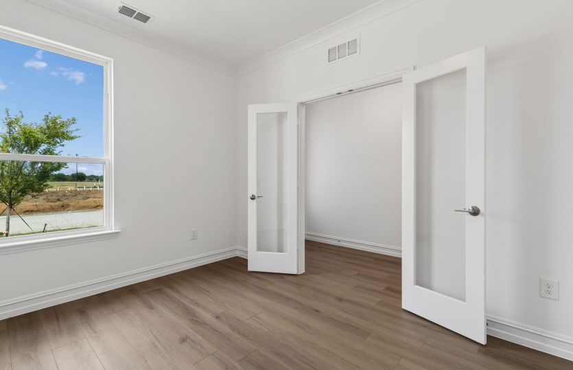 Spacious study off home entry