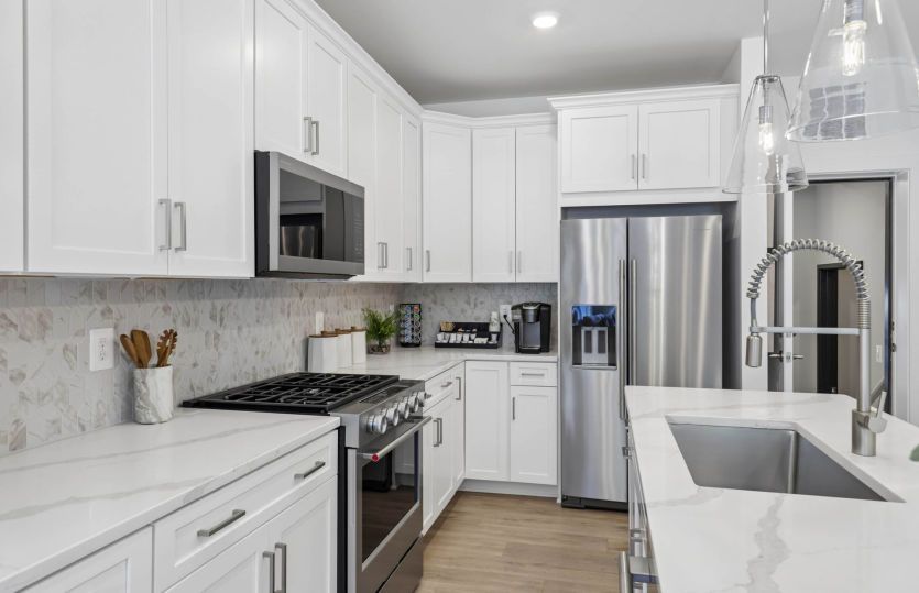 Kitchen Features Stainless Steel Appliances