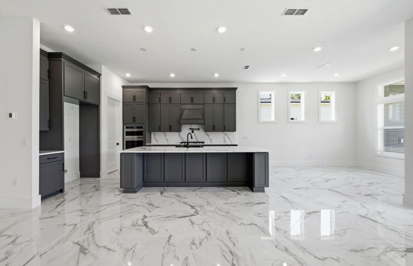 Regalia Grand | Kitchen