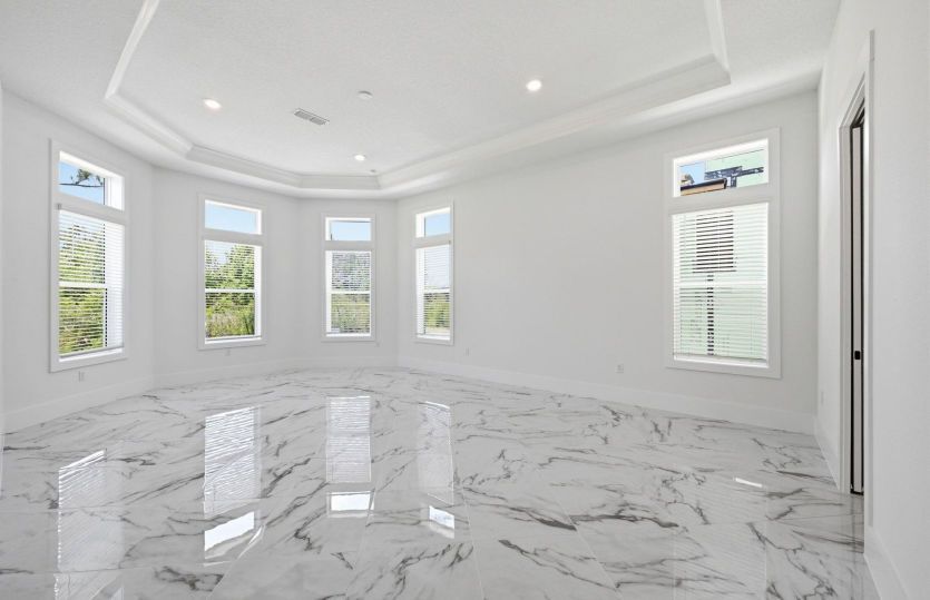 Regalia Grand | Owner's Suite