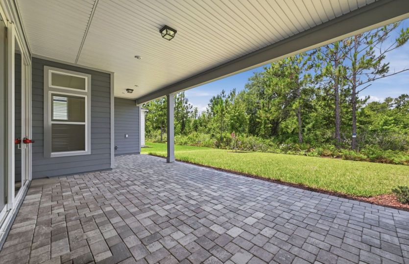 Regalia Grand | Covered Lanai