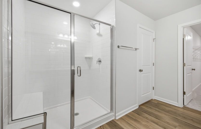 Raritan homesite 14 - Glass Walk-In Shower in Owner's Suite