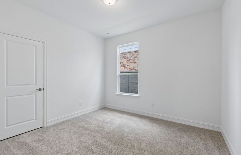 Secondary bedroom