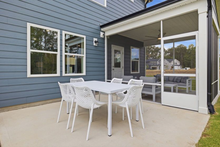 Patio Off of Screened-in Porch