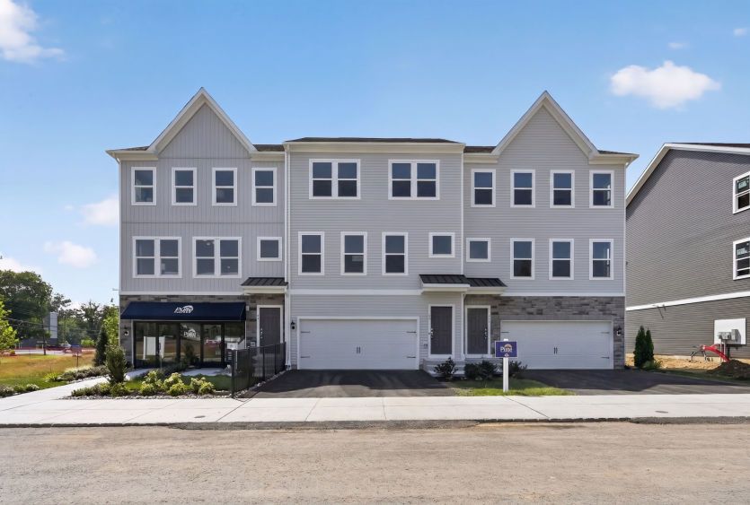Isleton - Neshaminy Springs: Levittown, Pennsylvania - Pulte Homes