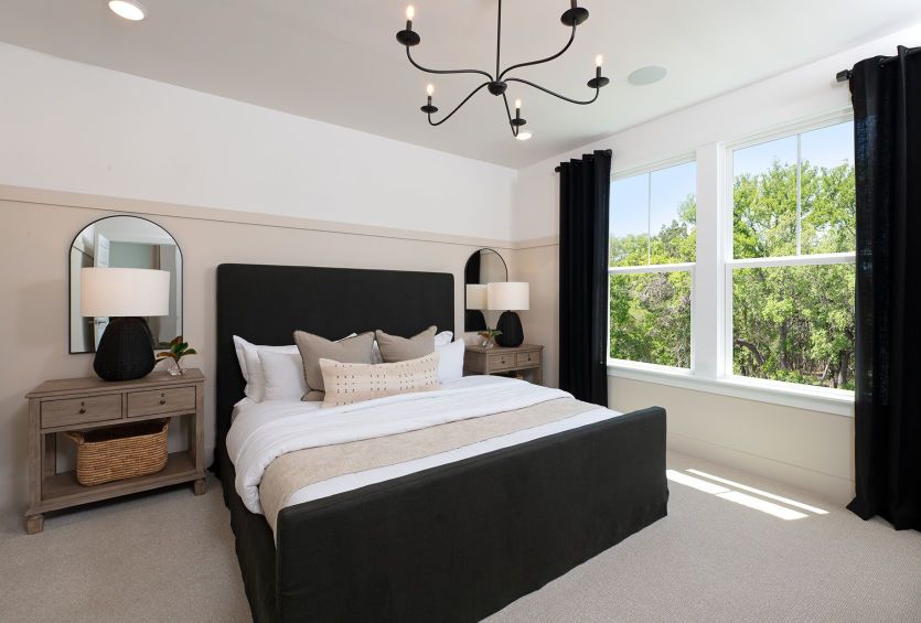 Luxurious Owner's Suite