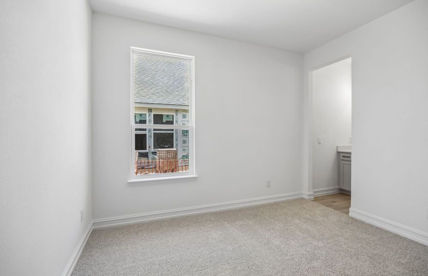 Secondary bedroom