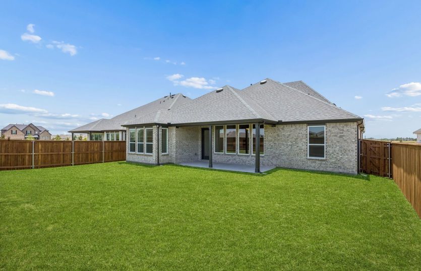 Oversized fenced-in backyard