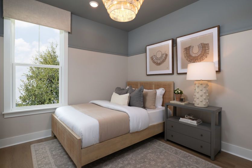 Secondary bedroom