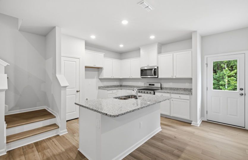 Hemingway #4 - Functional Kitchen Ready for you to Cook your Favorite Meals