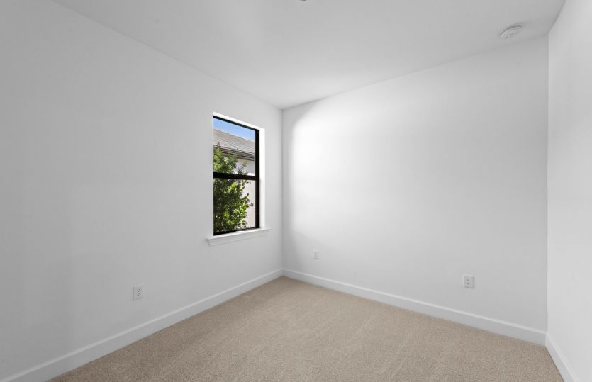 Secondary bedroom