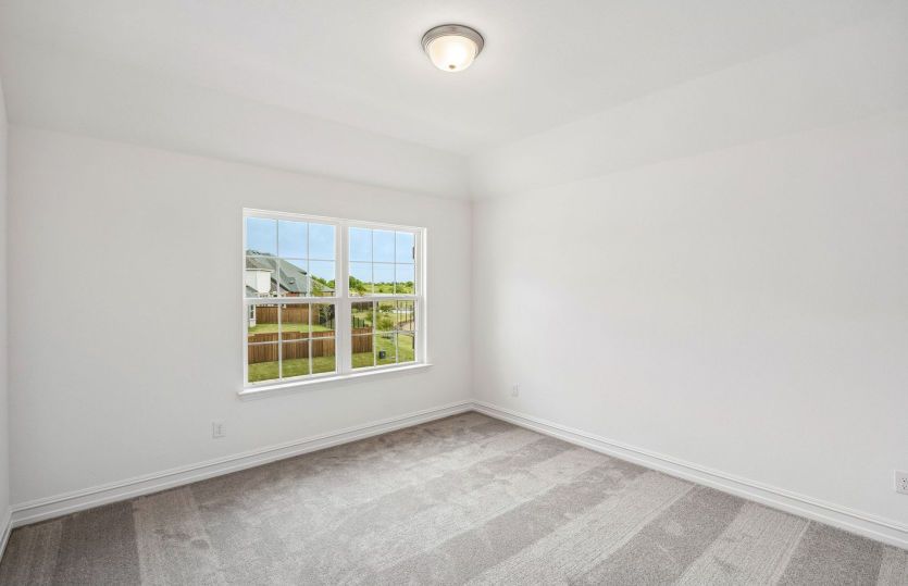 Secondary bedroom