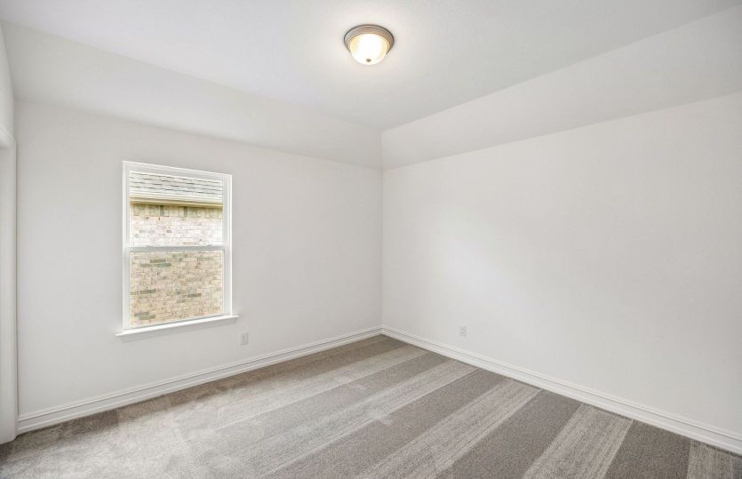 Secondary bedroom