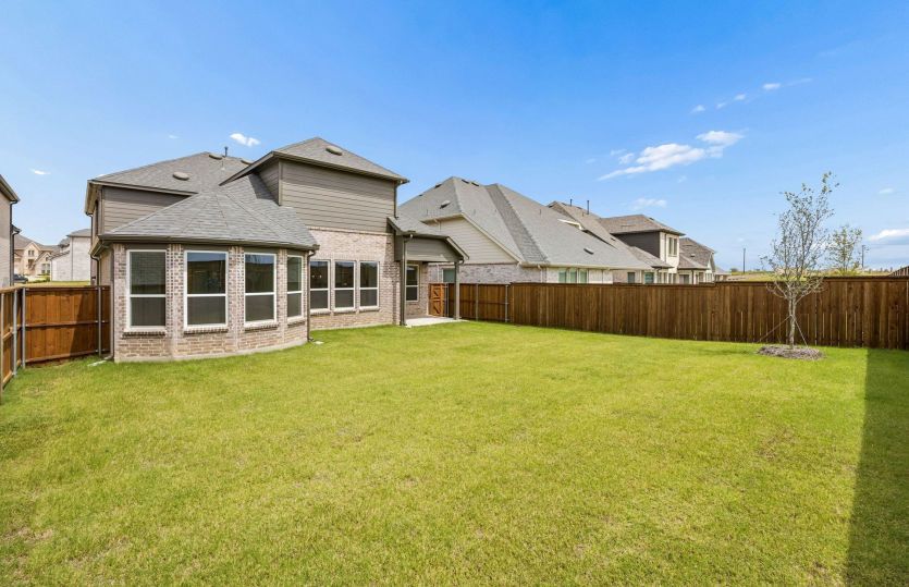 Oversized fenced-in backyard