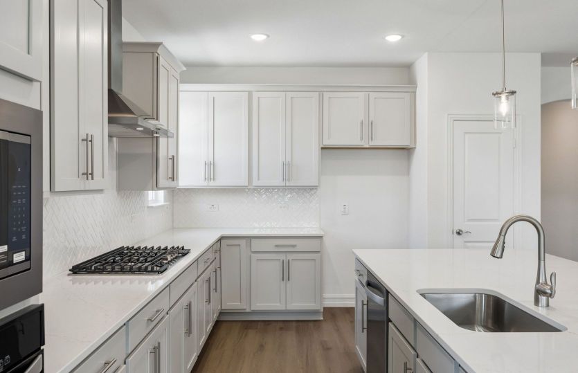 Abundant kitchen space in kitchen