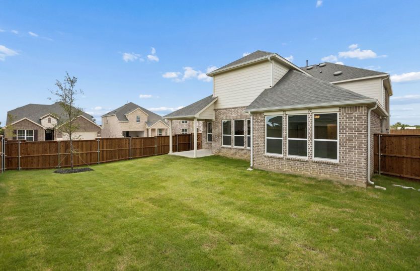 Oversized fenced-in backyard