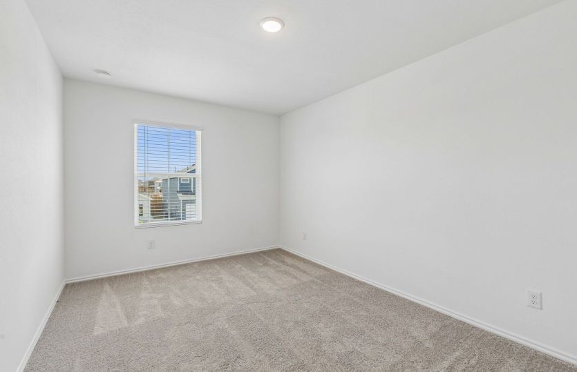 Secondary bedroom