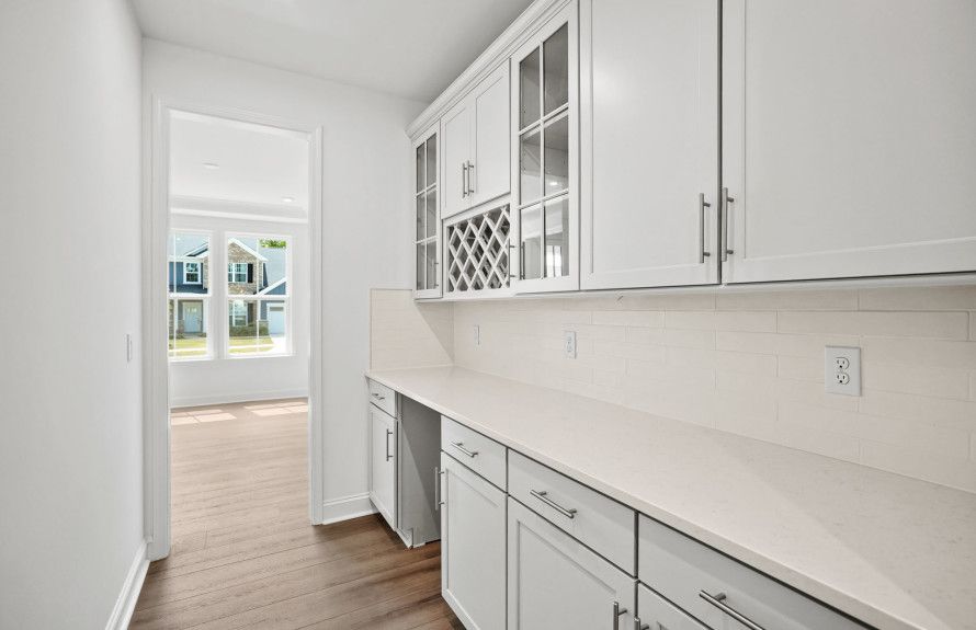Optional Butler's Pantry