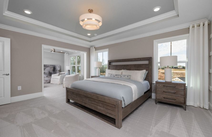 Large Owner's Suite with Sitting Room