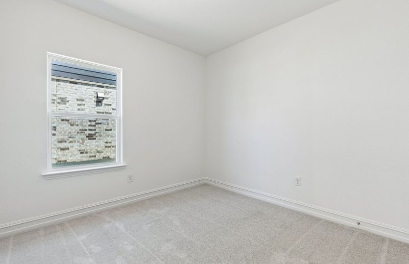 Secondary bedroom