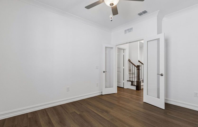 Flex space shown as home office