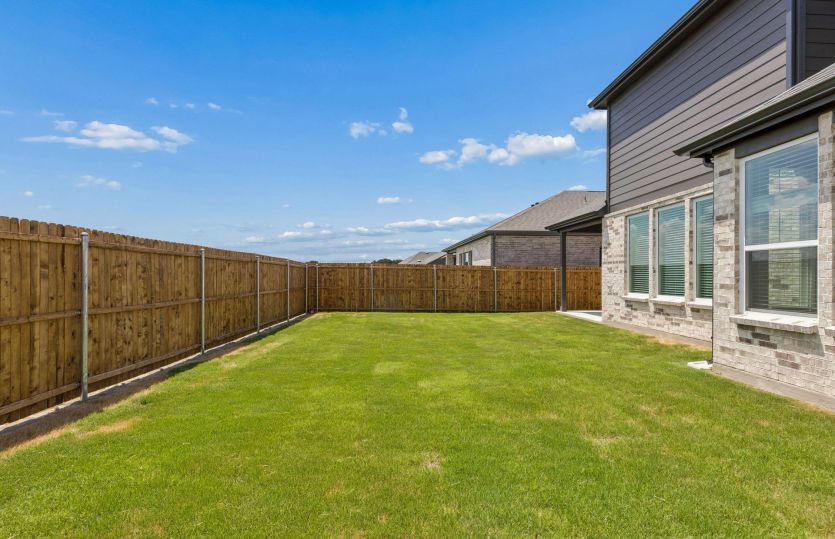 Oversized fenced-in backyard