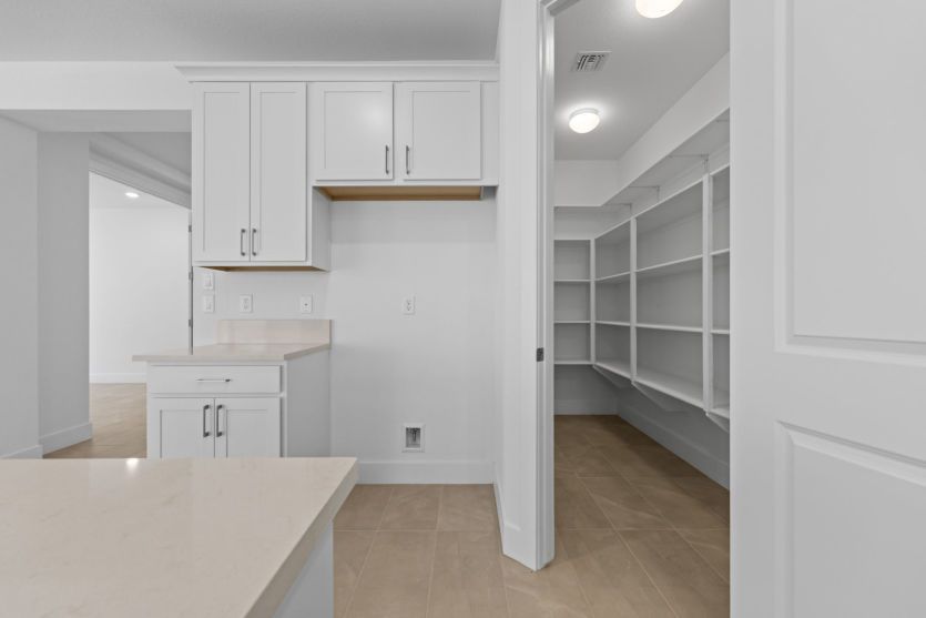 Kitchen/Pantry