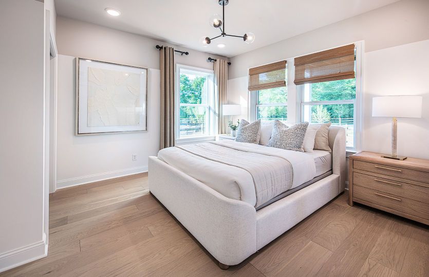 Guest bedroom