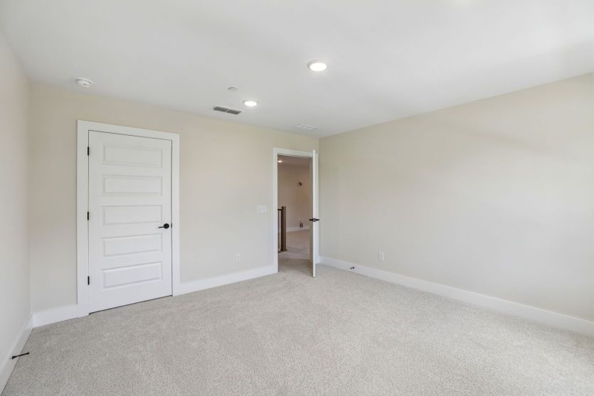 Secondary bedroom